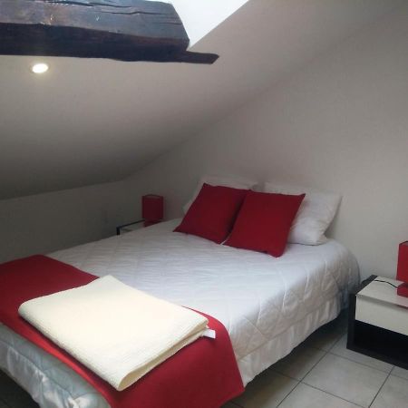 Appartement En Location Touristique Pour 4 Personnes Docelles Exterior photo