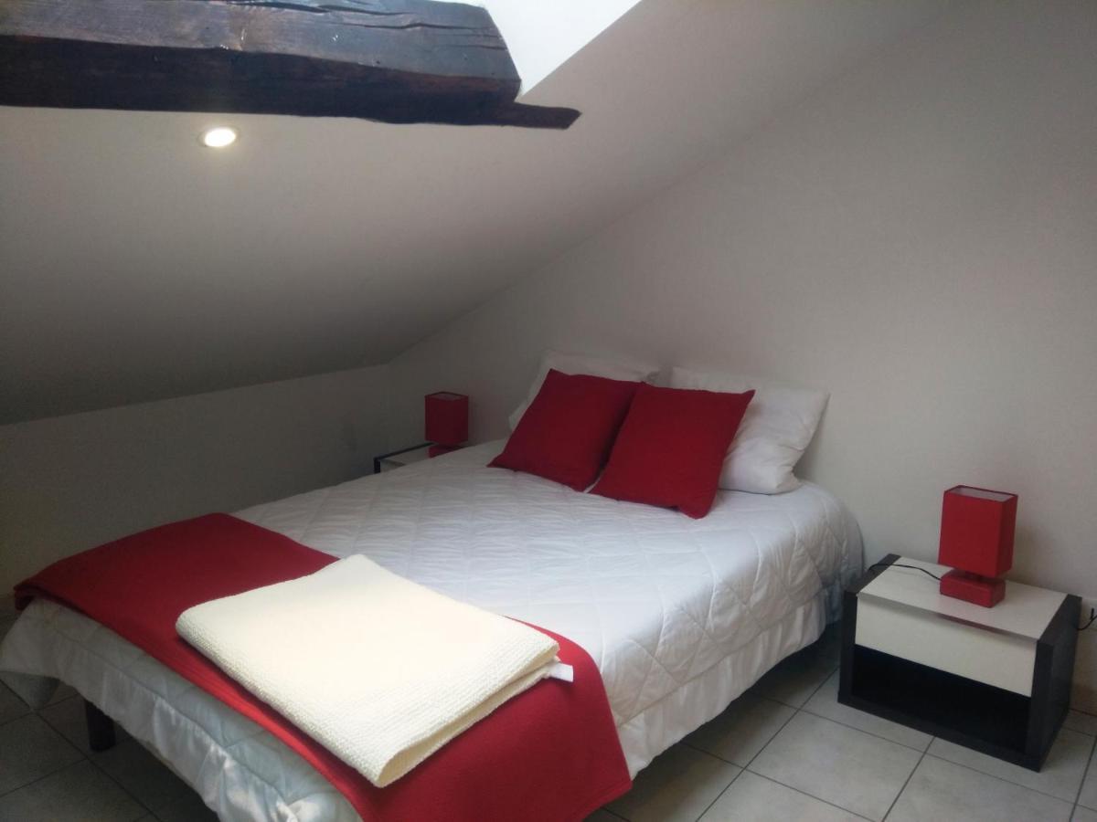 Appartement En Location Touristique Pour 4 Personnes Docelles Exterior photo